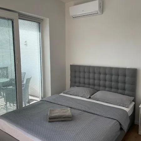 Ξενοδοχείο με διαμερίσματα M G S Deluxe Studios Ljubljana Λιουμπλιάνα